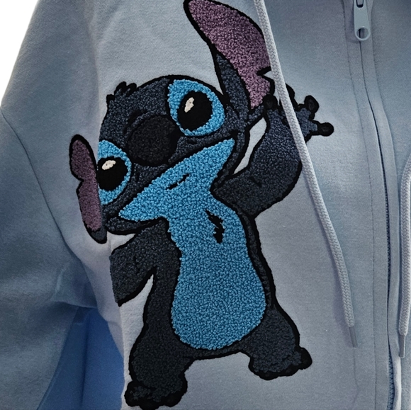 Disney's Stitch zip-up hoodie size L, Light blue. - Picture 5 of 8